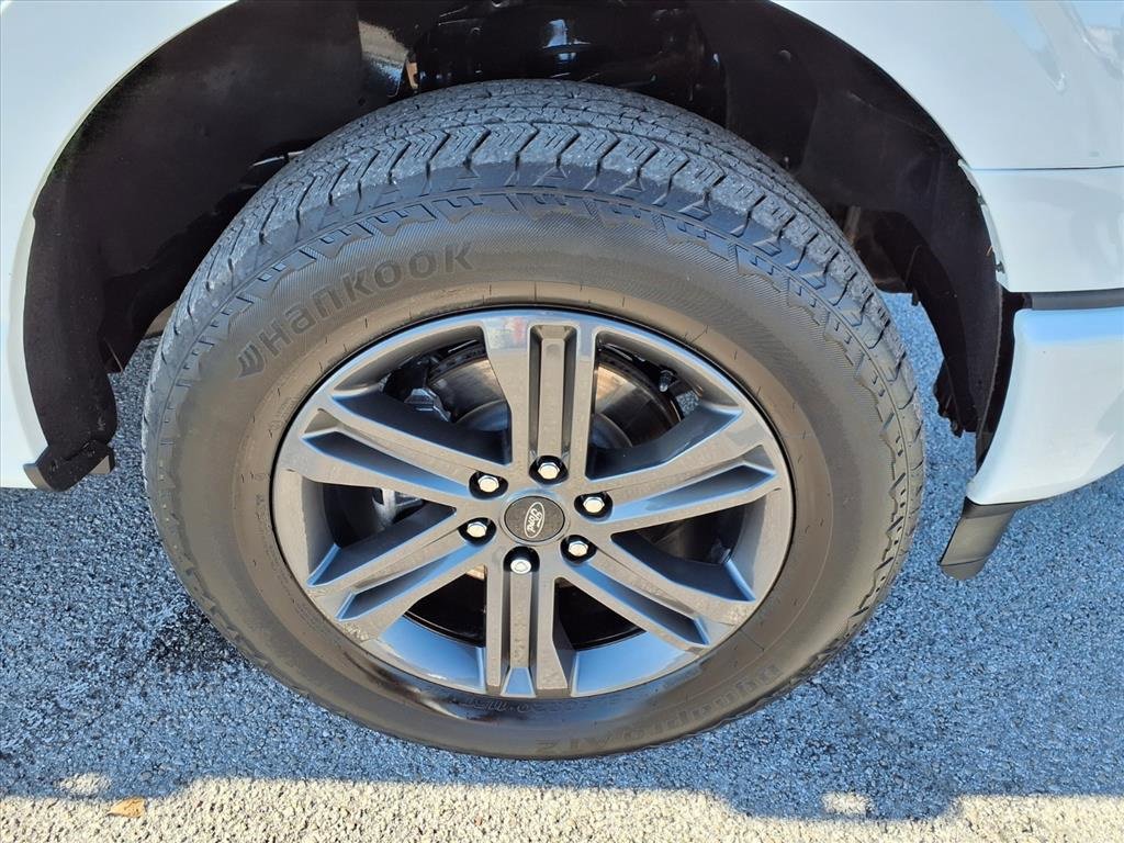 Used 2023 Ford F150 Lariat w/ Equipment Group 502A High image 9