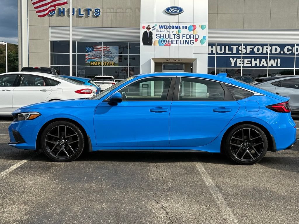Used 2022 Honda Civic Sport Touring image 2