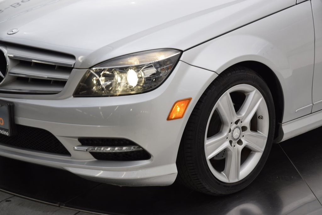 Used 2011 Mercedes-Benz C 300 Sedan image 10