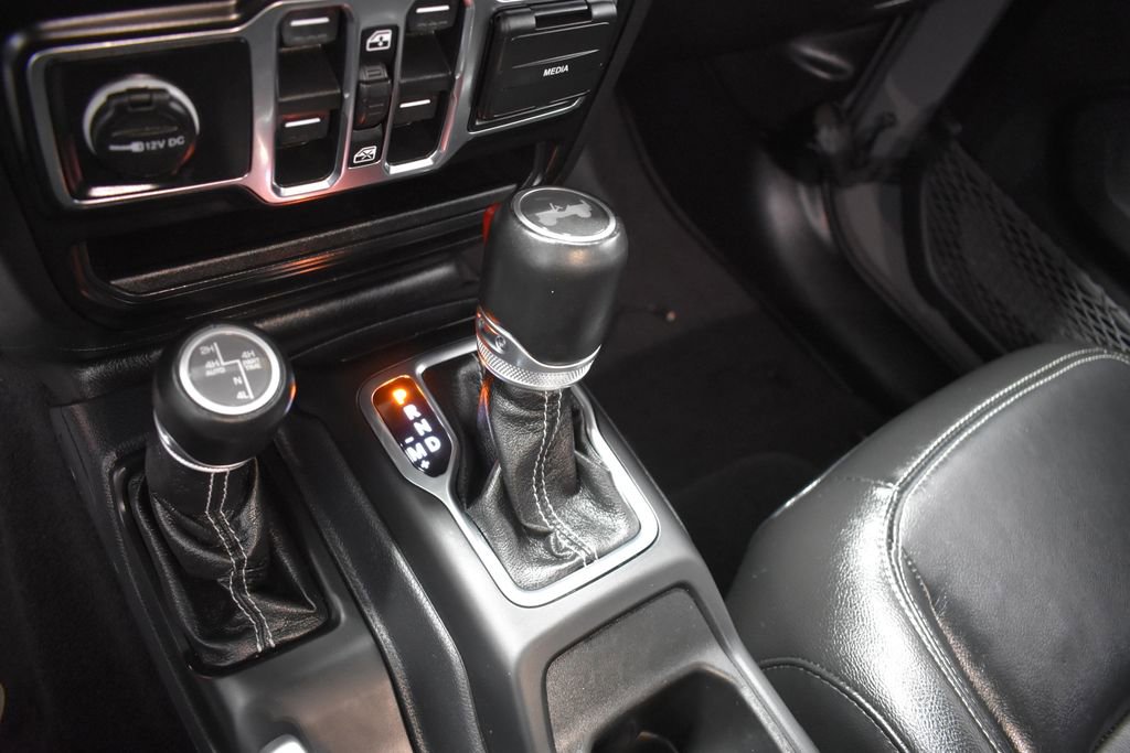 Used 2021 Jeep Wrangler Unlimited Sahara image 20