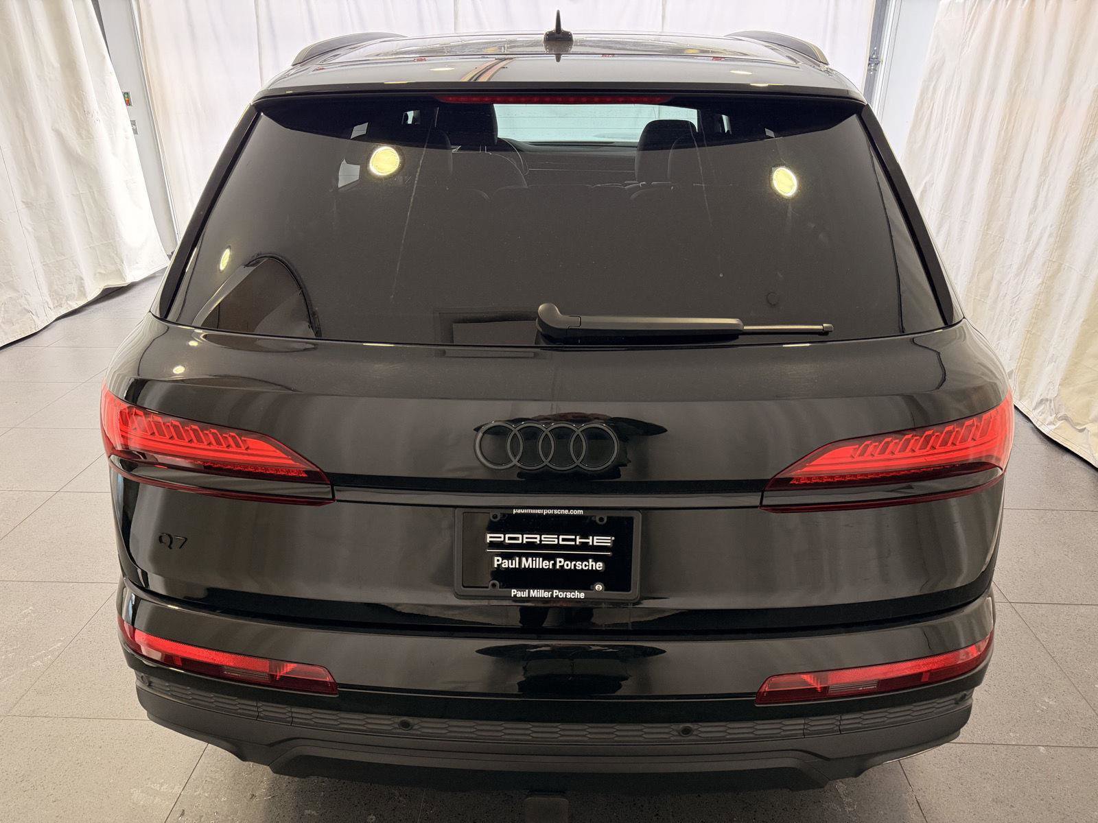 Used 2025 Audi Q7 2.0T Premium Plus w/ Premium Plus Package image 8