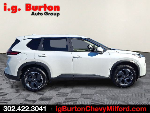 Used 2025 Nissan Rogue SV AWD/4WD image 7