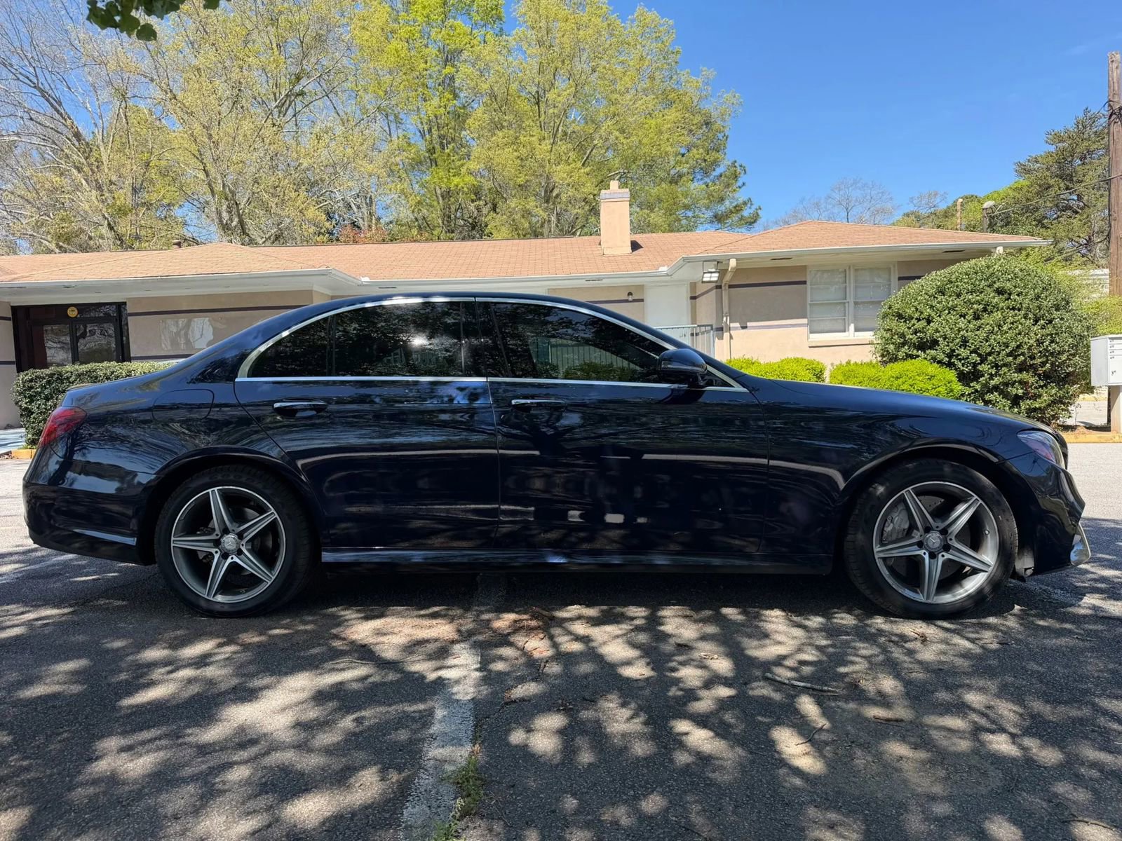 Used 2017 Mercedes-Benz E 300 image 9