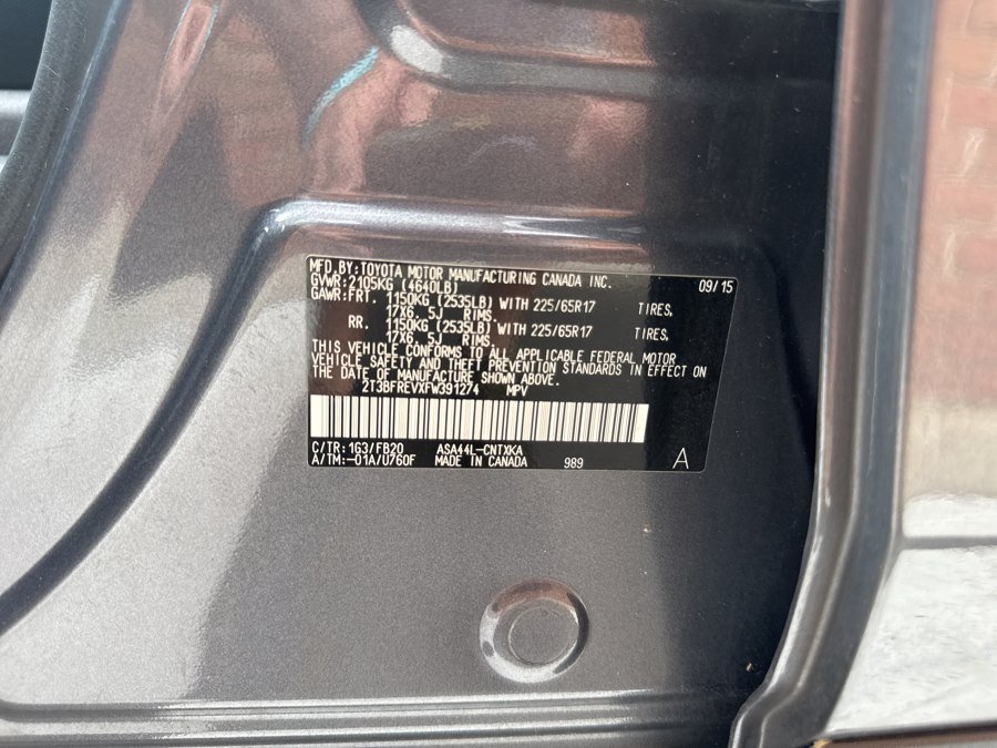 Used 2015 Toyota RAV4 LE AWD/4WD image 38