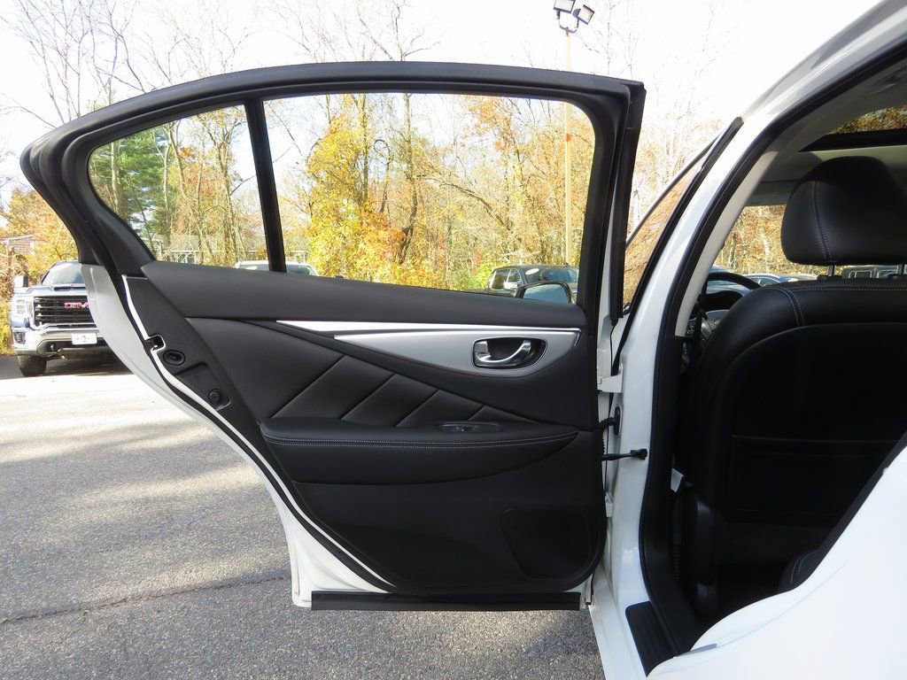 Used 2022 INFINITI Q50 Luxe w/ Cargo Package image 19