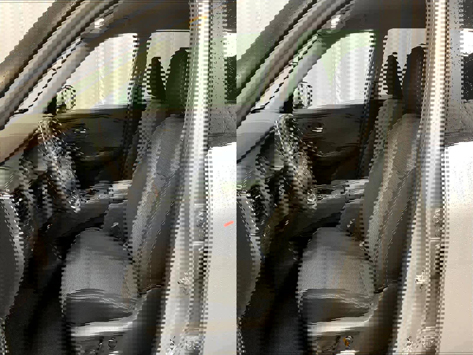 Certified 2022 Nissan Rogue SV image 10