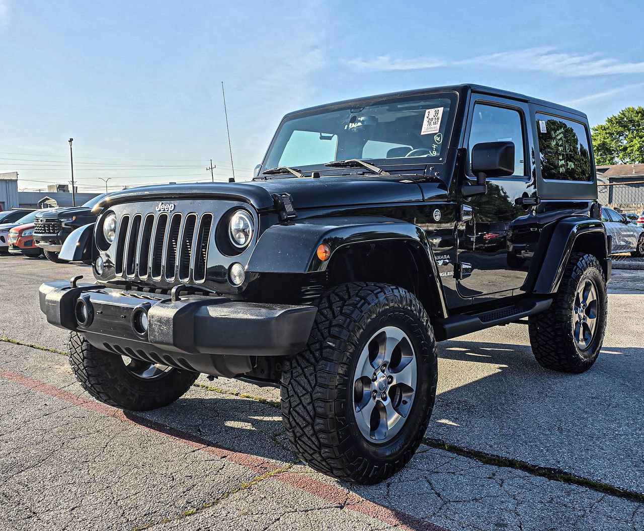 Used 2016 Jeep Wrangler Sahara w/ Dual Top Group AWD/4WD image 3