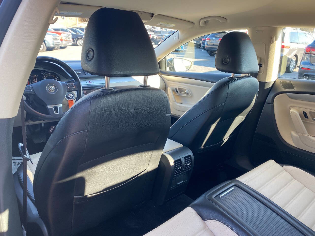 Used 2011 Volkswagen CC Sport image 20