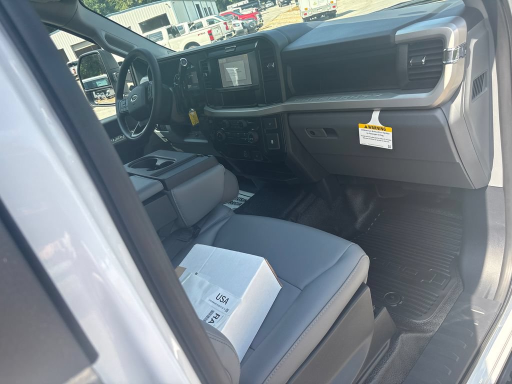 New 2026 Ford F350 XL AWD/4WD image 11