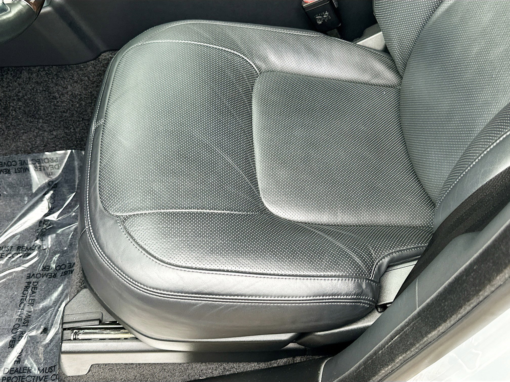 Used 2020 Land Rover Range Rover Long Wheelbase HSE image 19