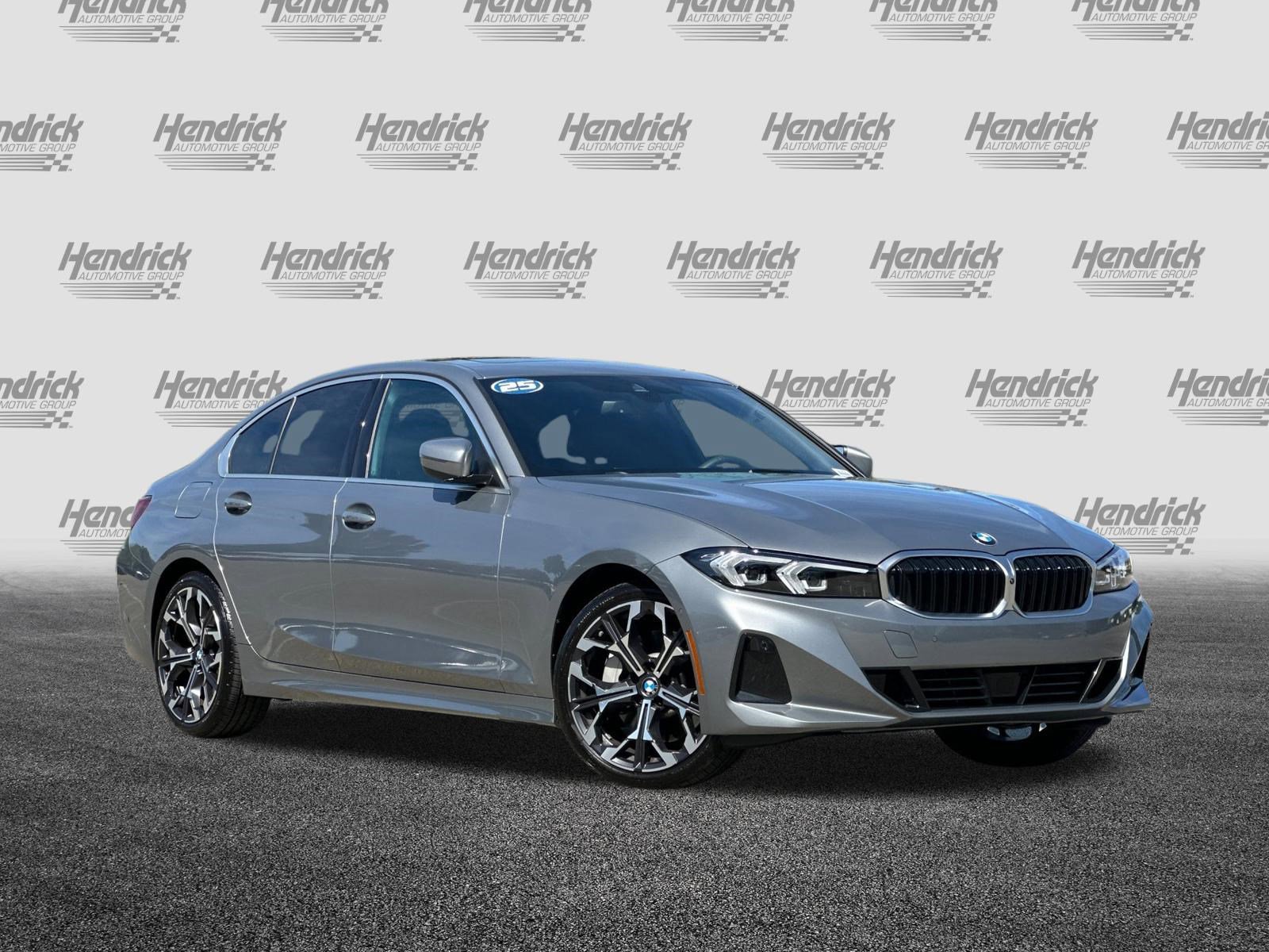Used 2025 BMW 330i Sedan w/ Convenience Package image 2