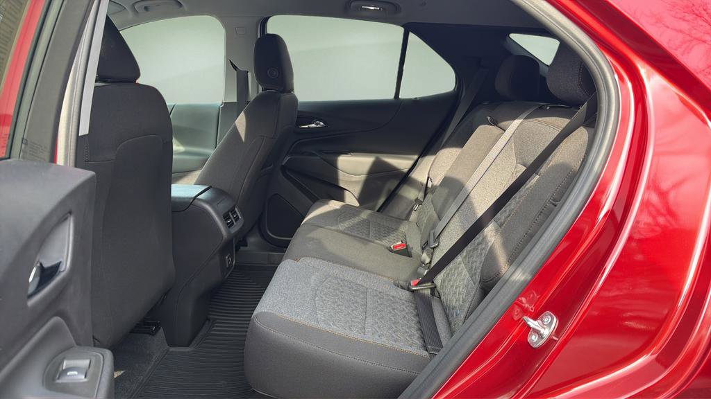 Used 2024 Chevrolet Equinox LT image 14