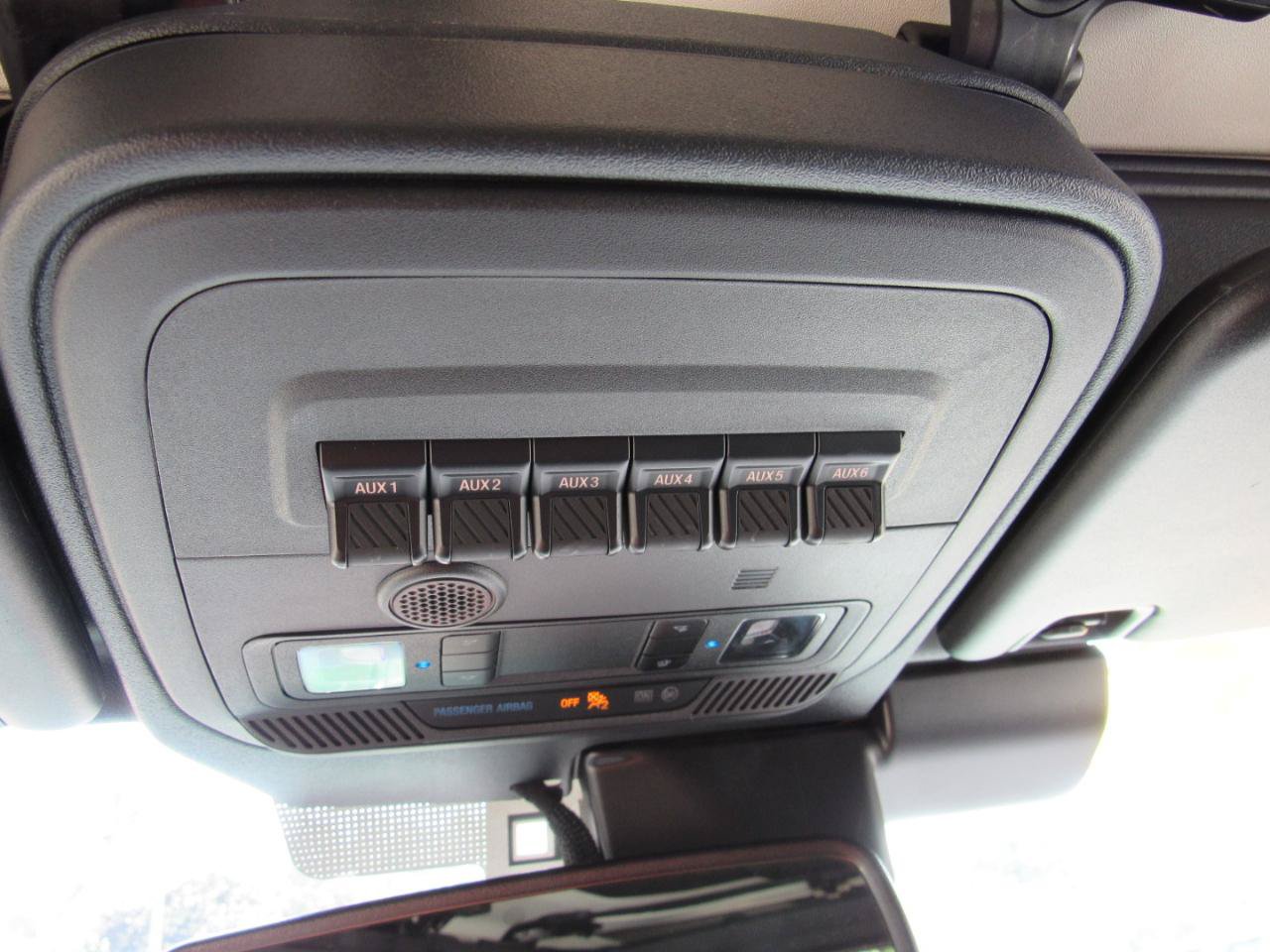 Used 2025 Ford Bronco Badlands AWD/4WD image 30