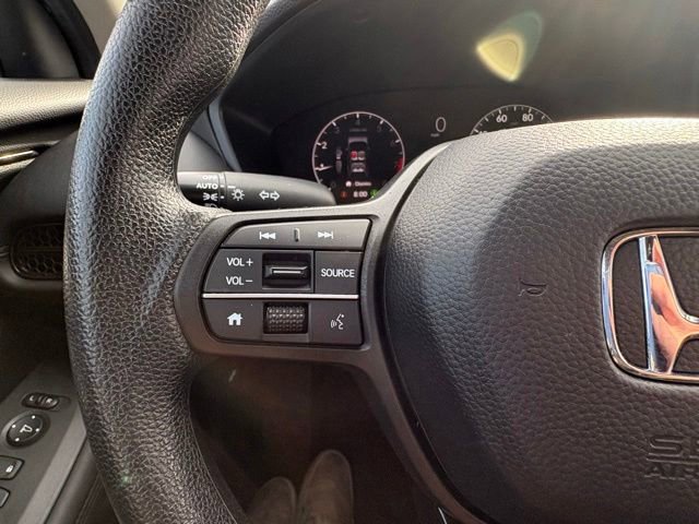 Used 2023 Honda HR-V LX image 13