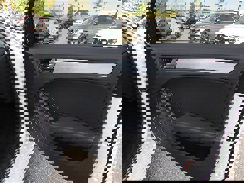 Used 2012 Audi A4 2.0T Premium Plus w/ Premium Plus Pkg image 25