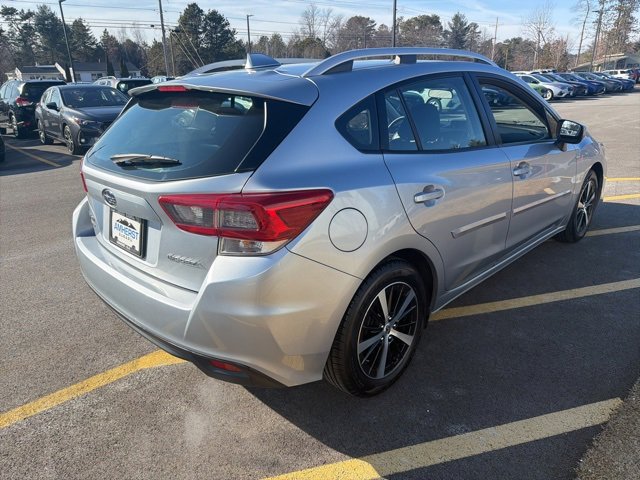 Used 2023 Subaru Impreza Premium image 5