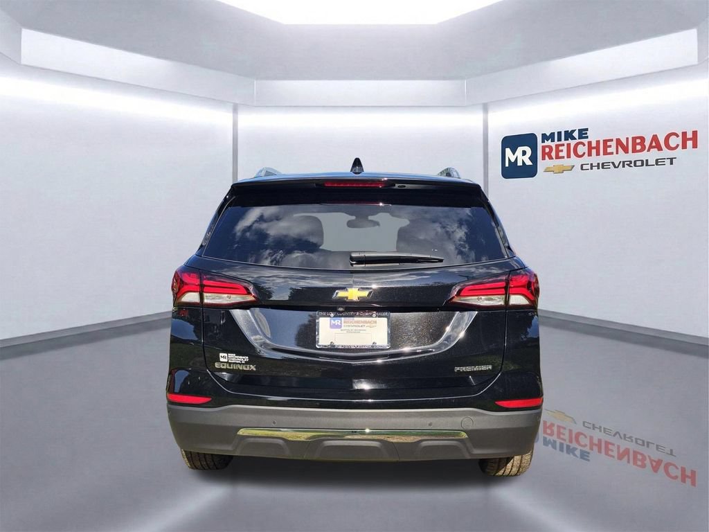 Used 2024 Chevrolet Equinox Premier FWD image 5