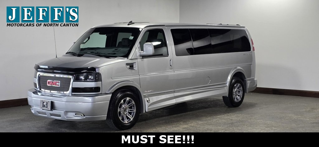 Used 2019 GMC Savana 2500 Extended w/ Enhanced Convenience Package image 1