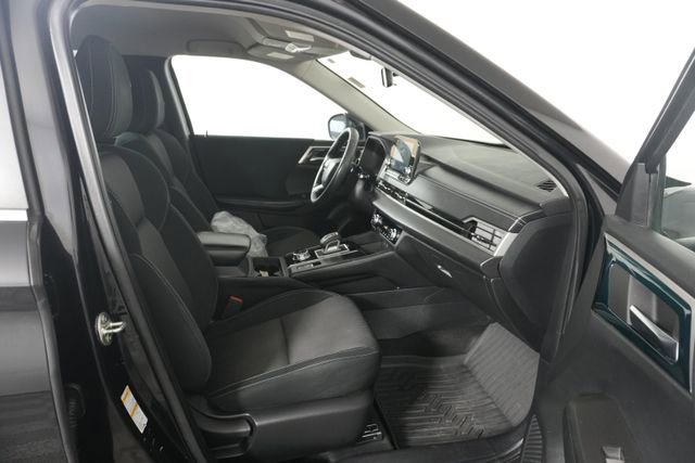 Used 2022 Mitsubishi Outlander ES image 28