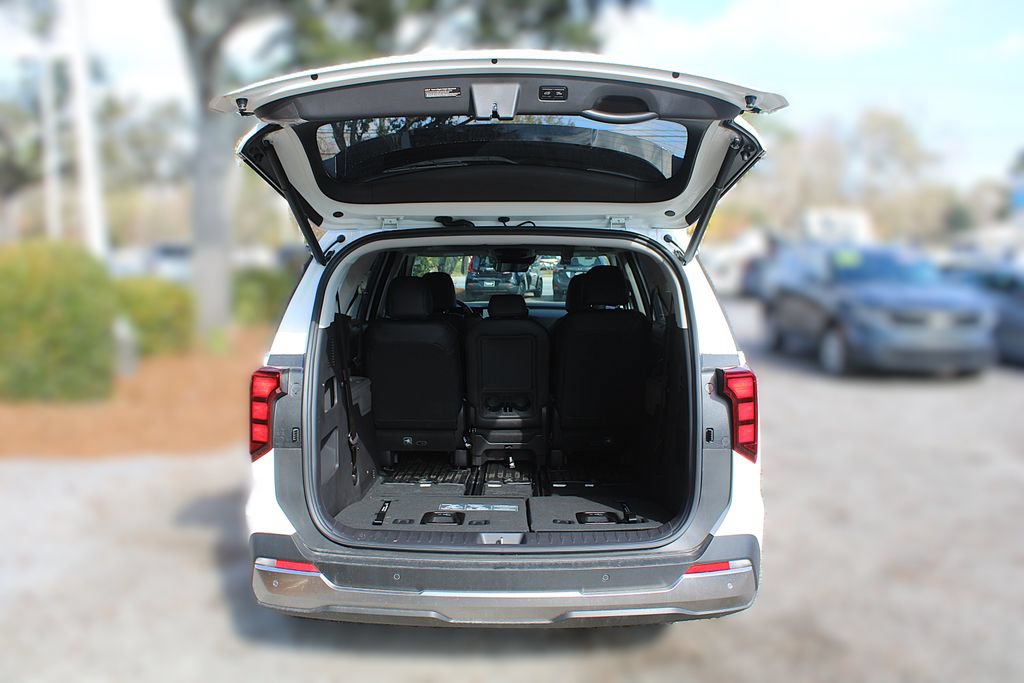 New 2027 Kia Carnival SX FWD image 12