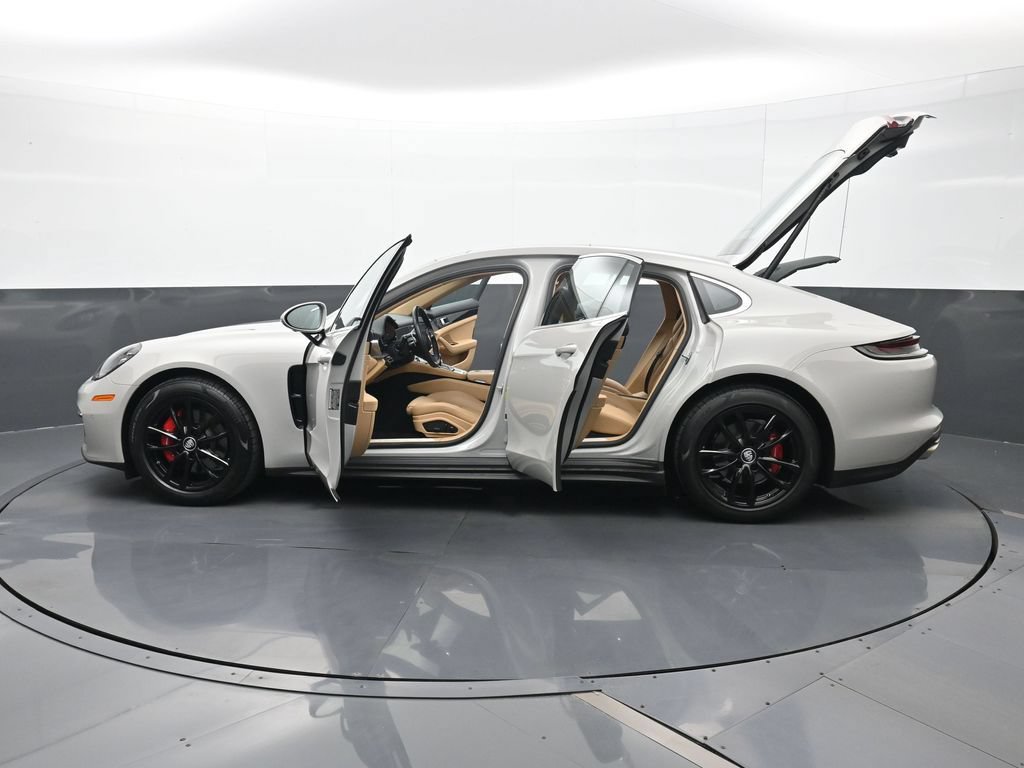 Certified 2023 Porsche Panamera 4S AWD/4WD image 30