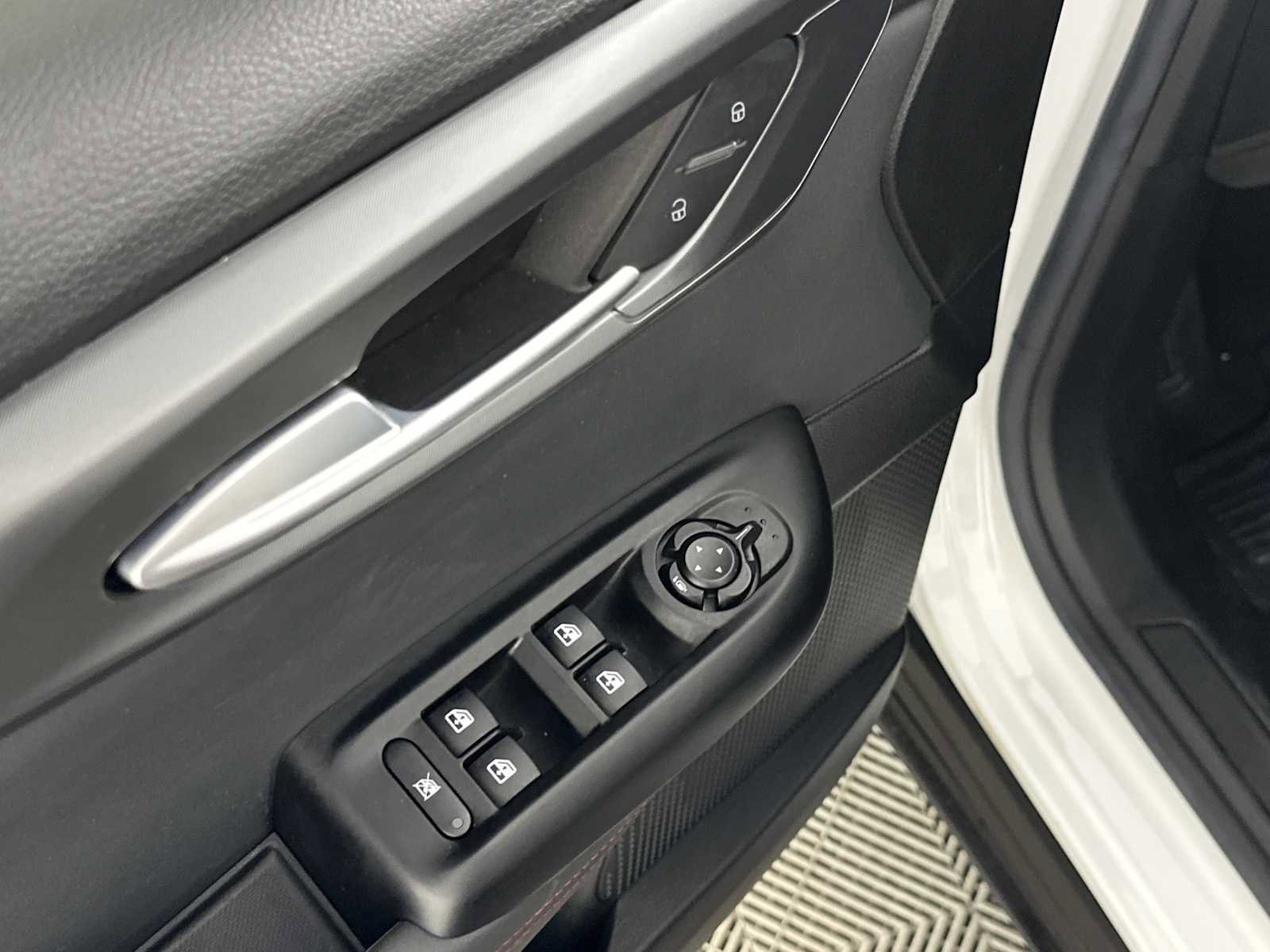 Used 2023 Dodge Hornet GT w/ Tech Pack w/o Parking image 16