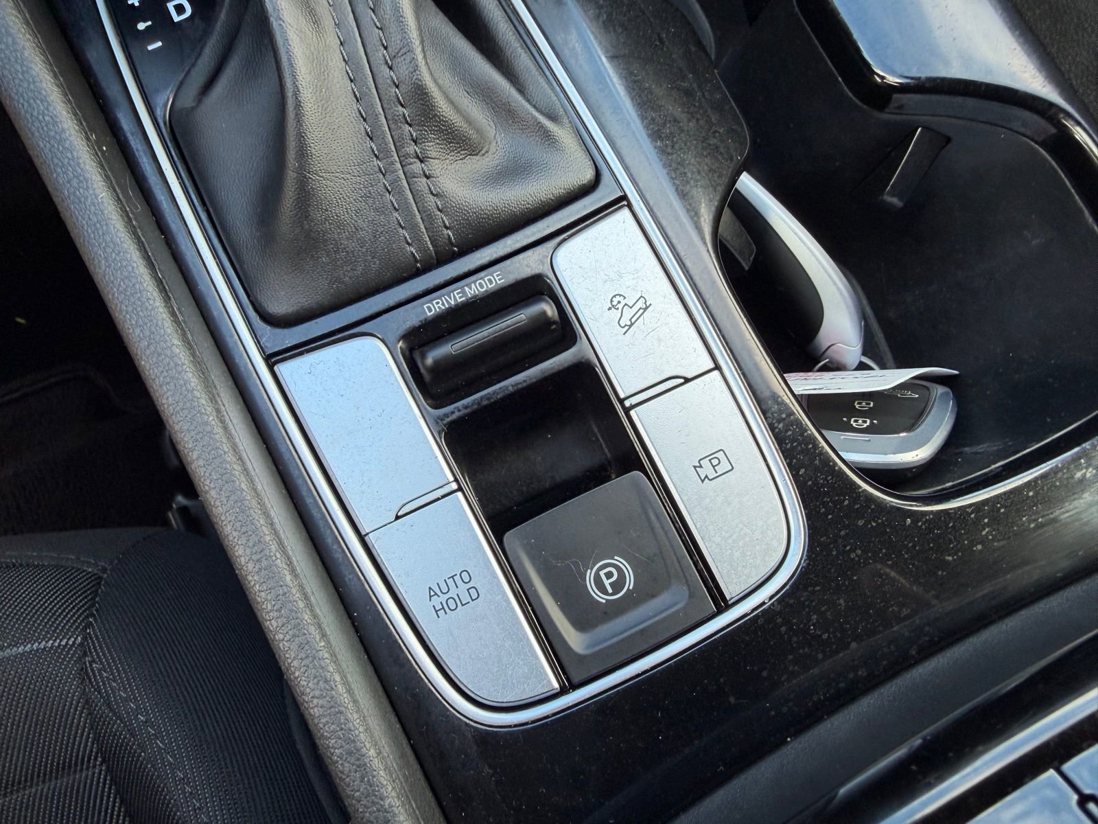 Used 2023 Hyundai Santa Cruz SEL w/ Activity Package image 23