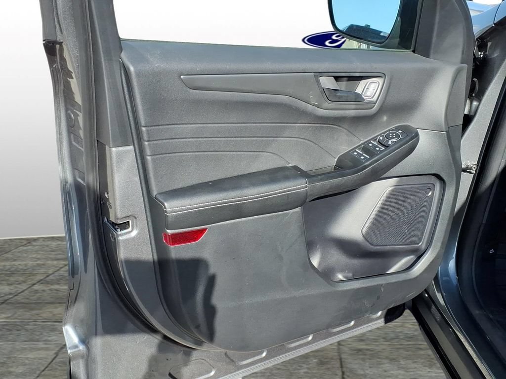 Used 2026 Ford Escape Active FWD image 11