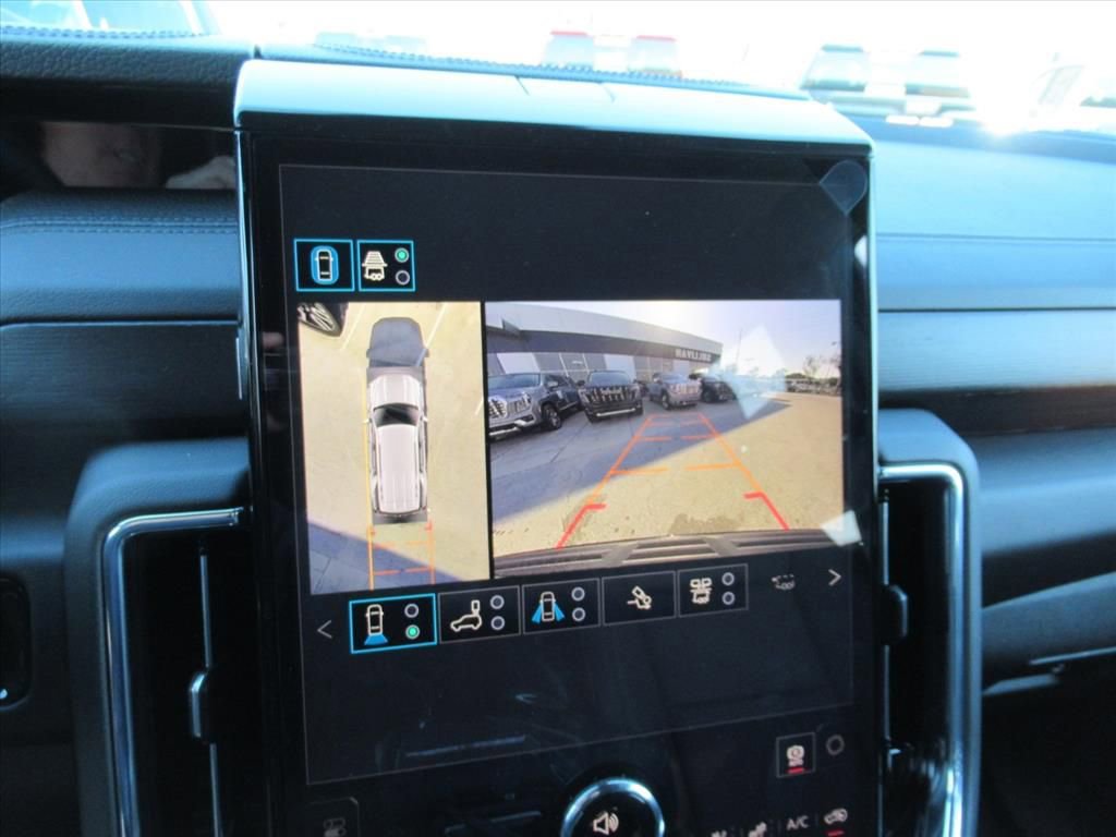 New 2026 GMC Yukon Denali w/ Denali Reserve Package AWD/4WD image 31