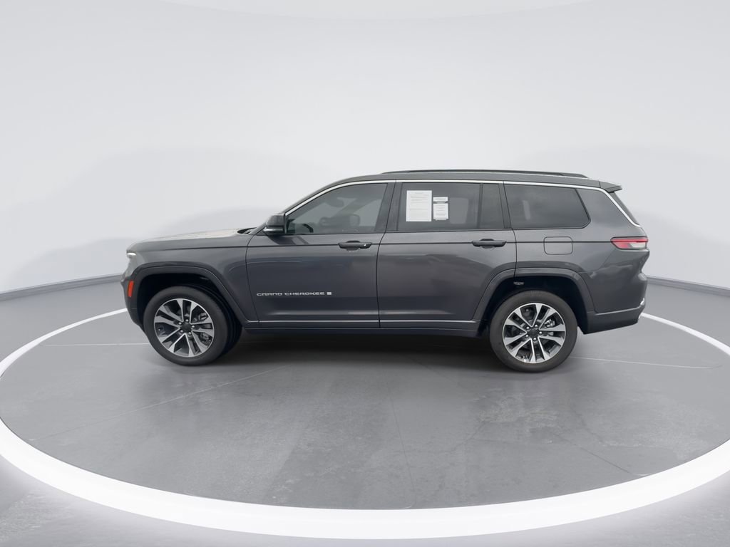 Used 2025 Jeep Grand Cherokee L Overland w/ Advanced Protech Group III AWD/4WD image 5