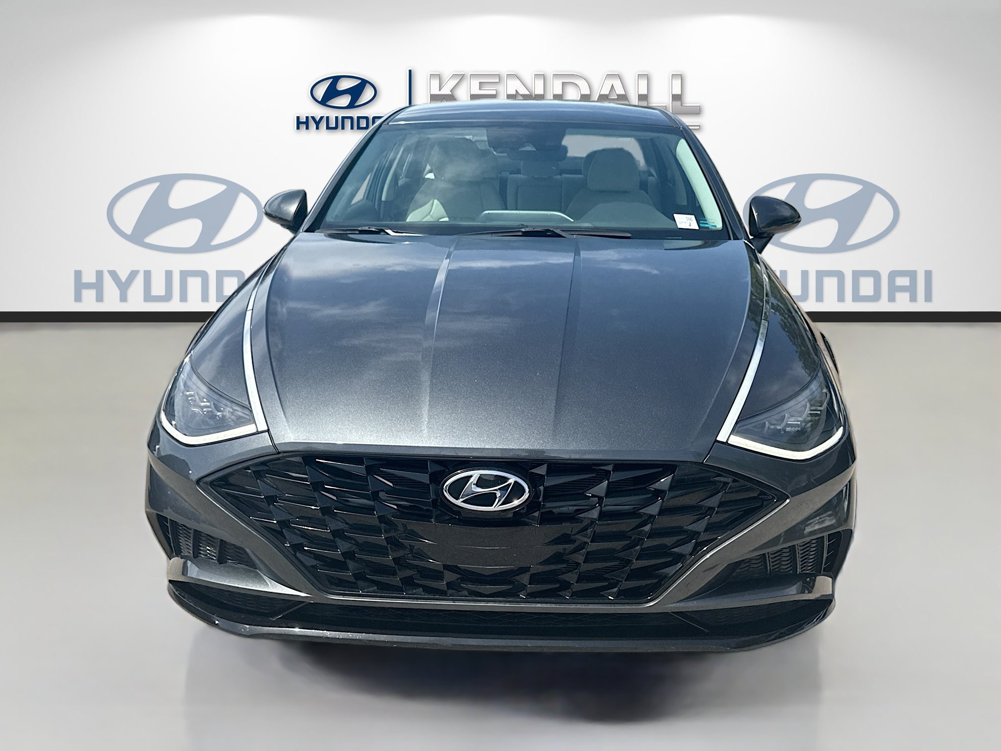 Used 2023 Hyundai Sonata SEL FWD image 2