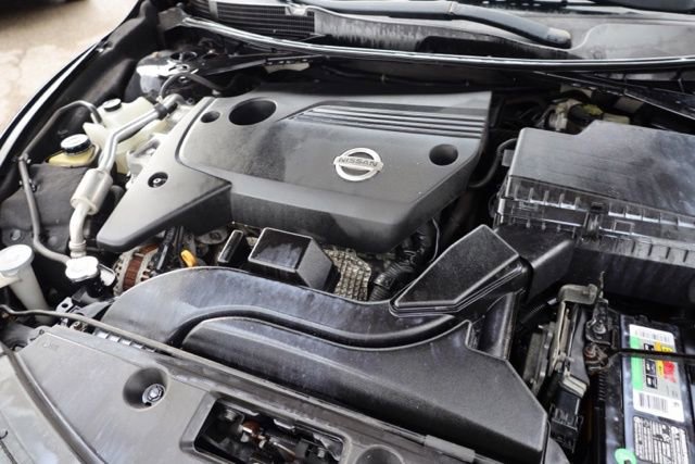 Used 2014 Nissan Altima 2.5 S w/ Sport Value Package image 37