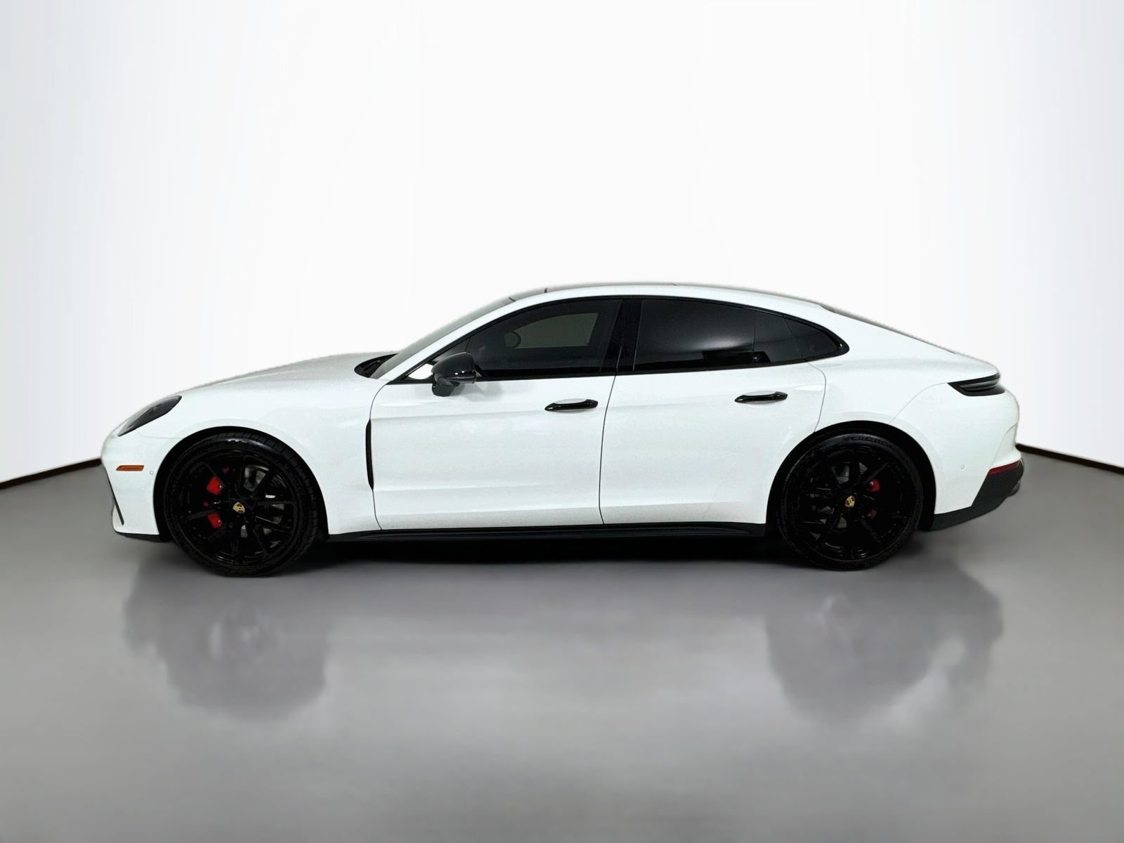 Used 2025 Porsche Panamera 4 AWD/4WD image 4