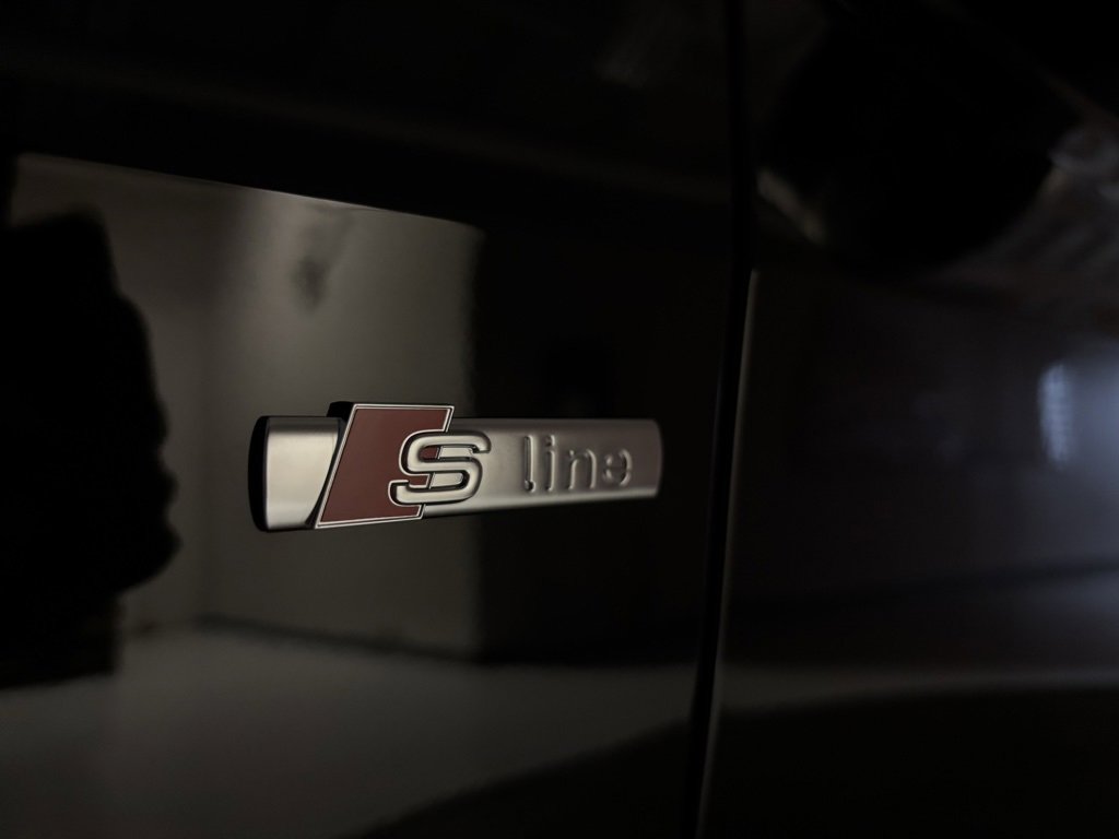 New 2025 Audi A8 L 3.0T image 38