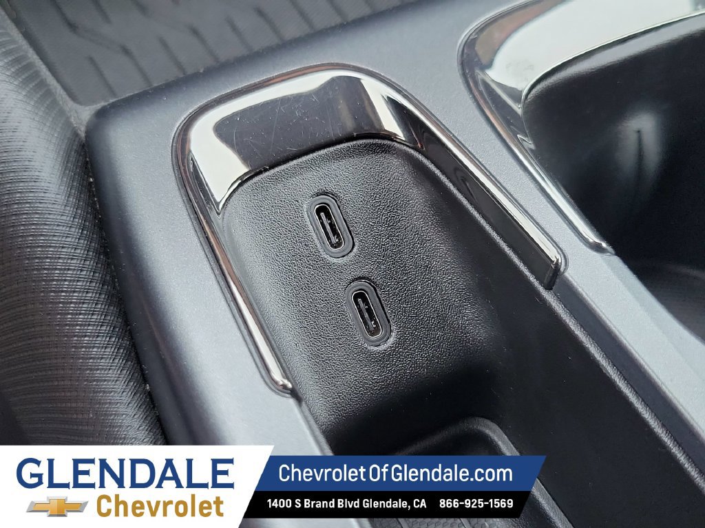 Used 2024 Chevrolet Equinox EV RS FWD image 21