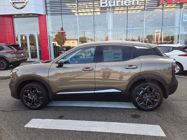 New 2026 Nissan Kicks SR w/ SR Premium Package image 9