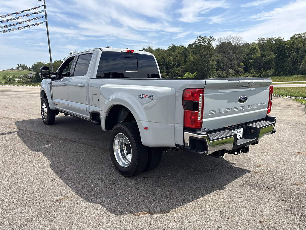 New 2026 Ford F450 Lariat w/ Lariat Ultimate Package AWD/4WD image 3