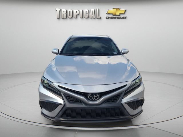 Used 2023 Toyota Camry SE w/ Convenience Package FWD image 8
