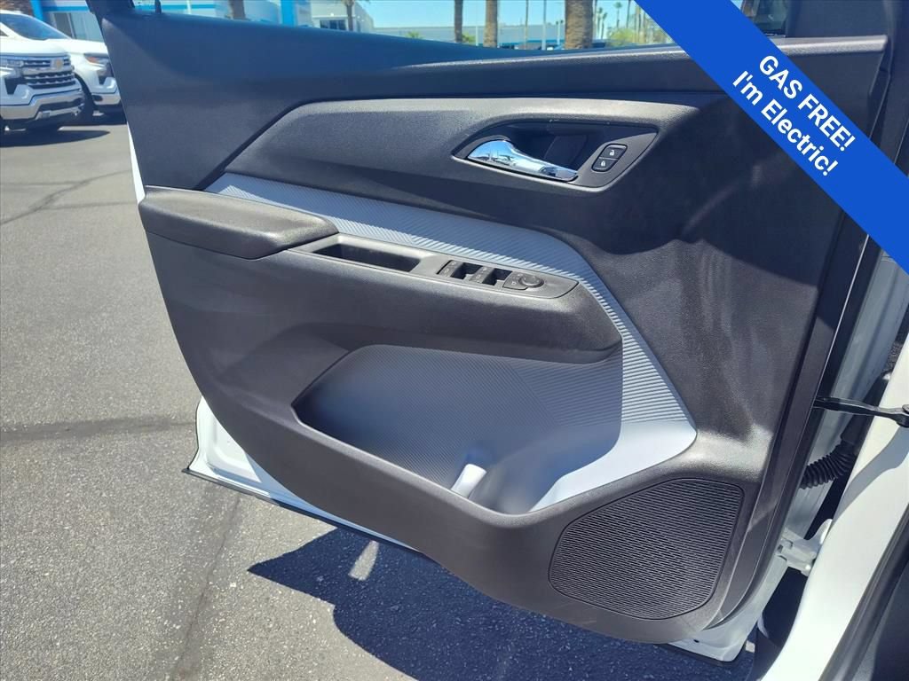 New 2027 Chevrolet Bolt LT FWD image 9
