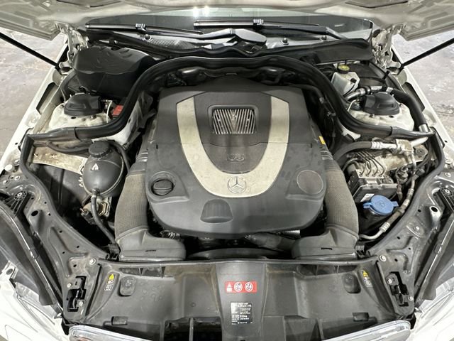 Used 2011 Mercedes-Benz E 550 Sedan image 22