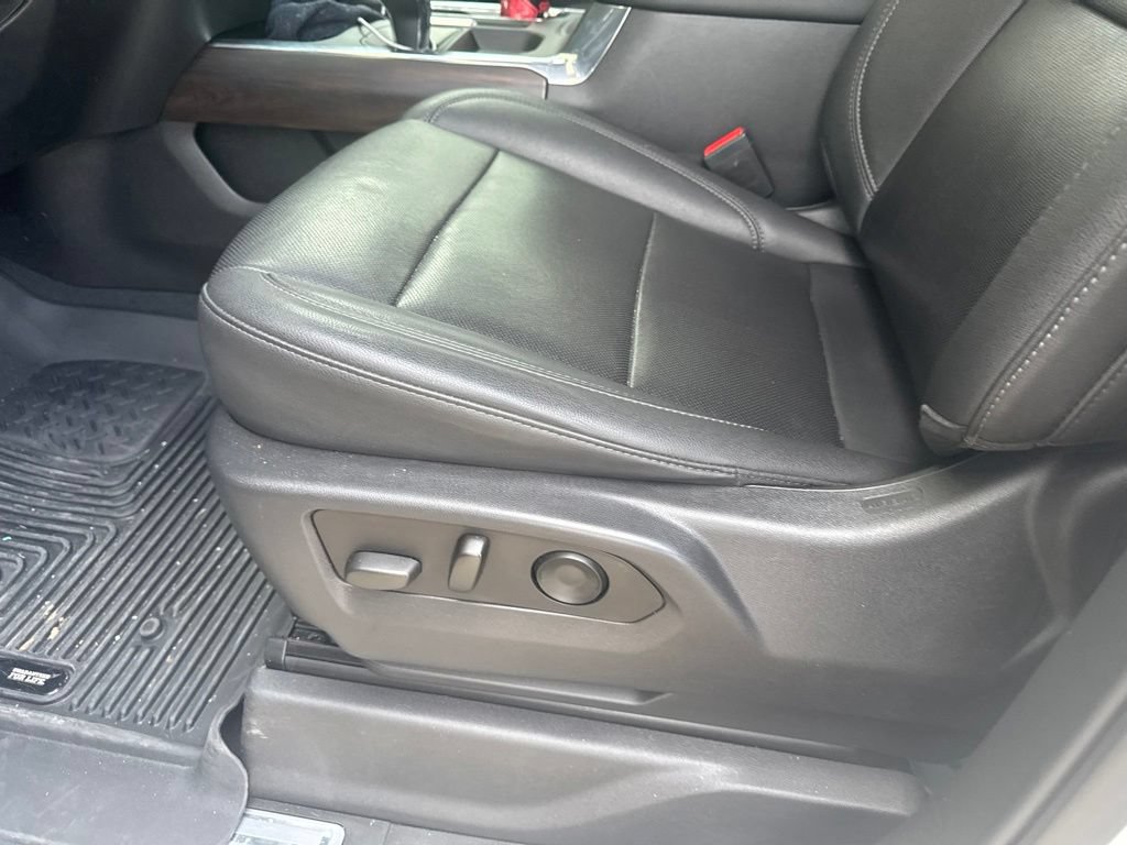 Used 2022 GMC Sierra 1500 SLT w/ SLT Convenience Package AWD/4WD image 10