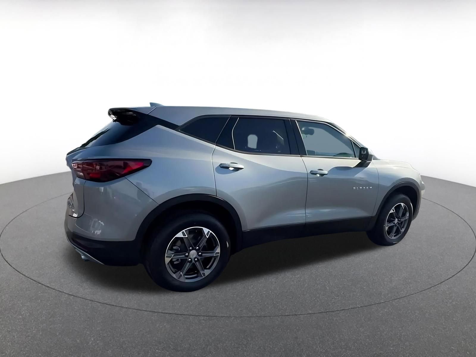 Used 2025 Chevrolet Blazer LT image 15