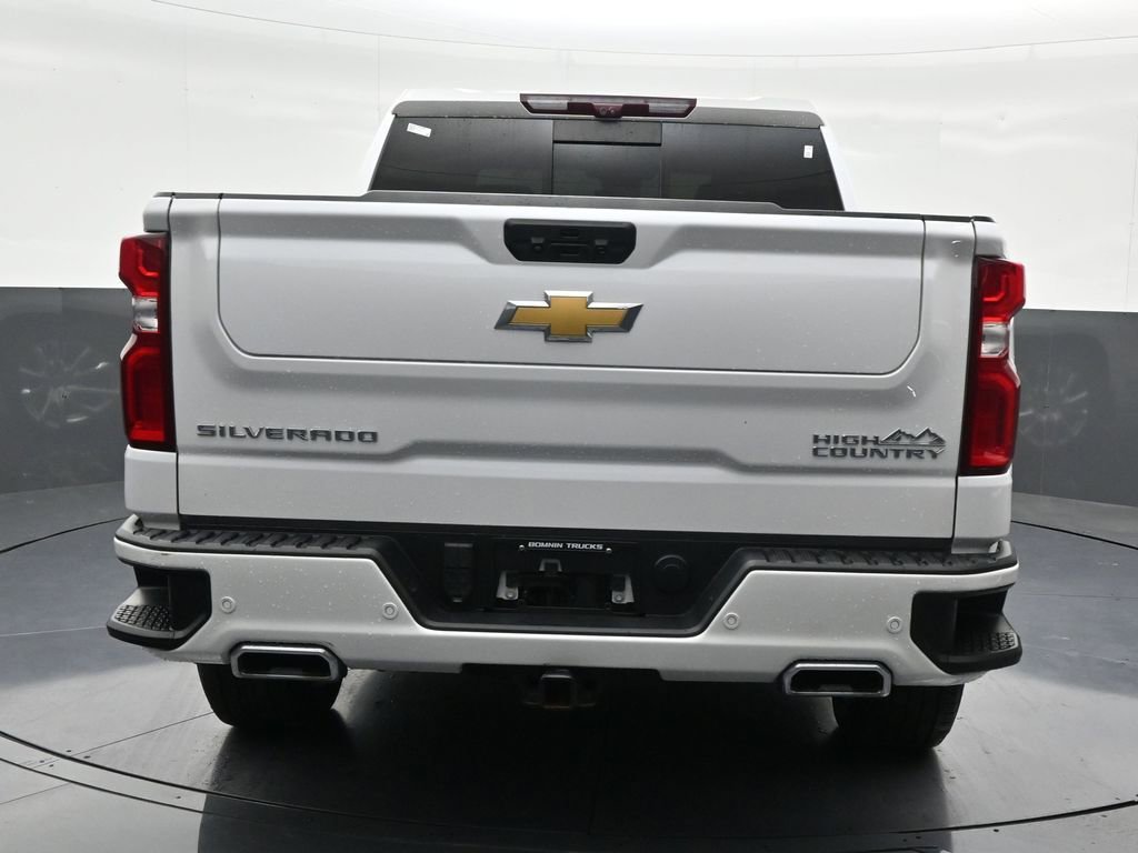 Used 2023 Chevrolet Silverado 1500 High Country w/ High Country Premium Package image 4