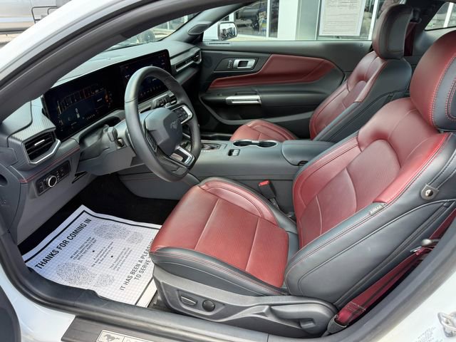 Used 2024 Ford Mustang GT Premium image 11