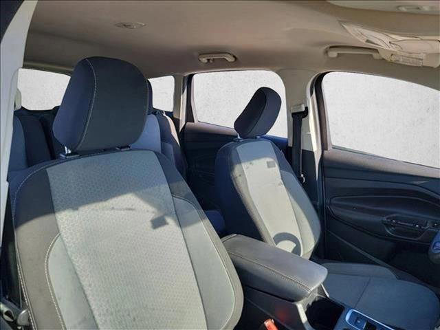 Used 2018 Ford Escape SE image 15