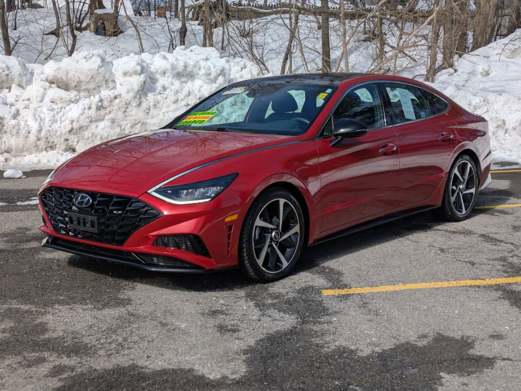 Used 2021 Hyundai Sonata SEL Plus w/ Tech Package FWD image 3