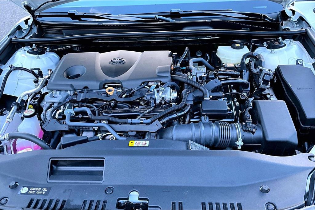 Used 2025 Toyota Camry SE image 22