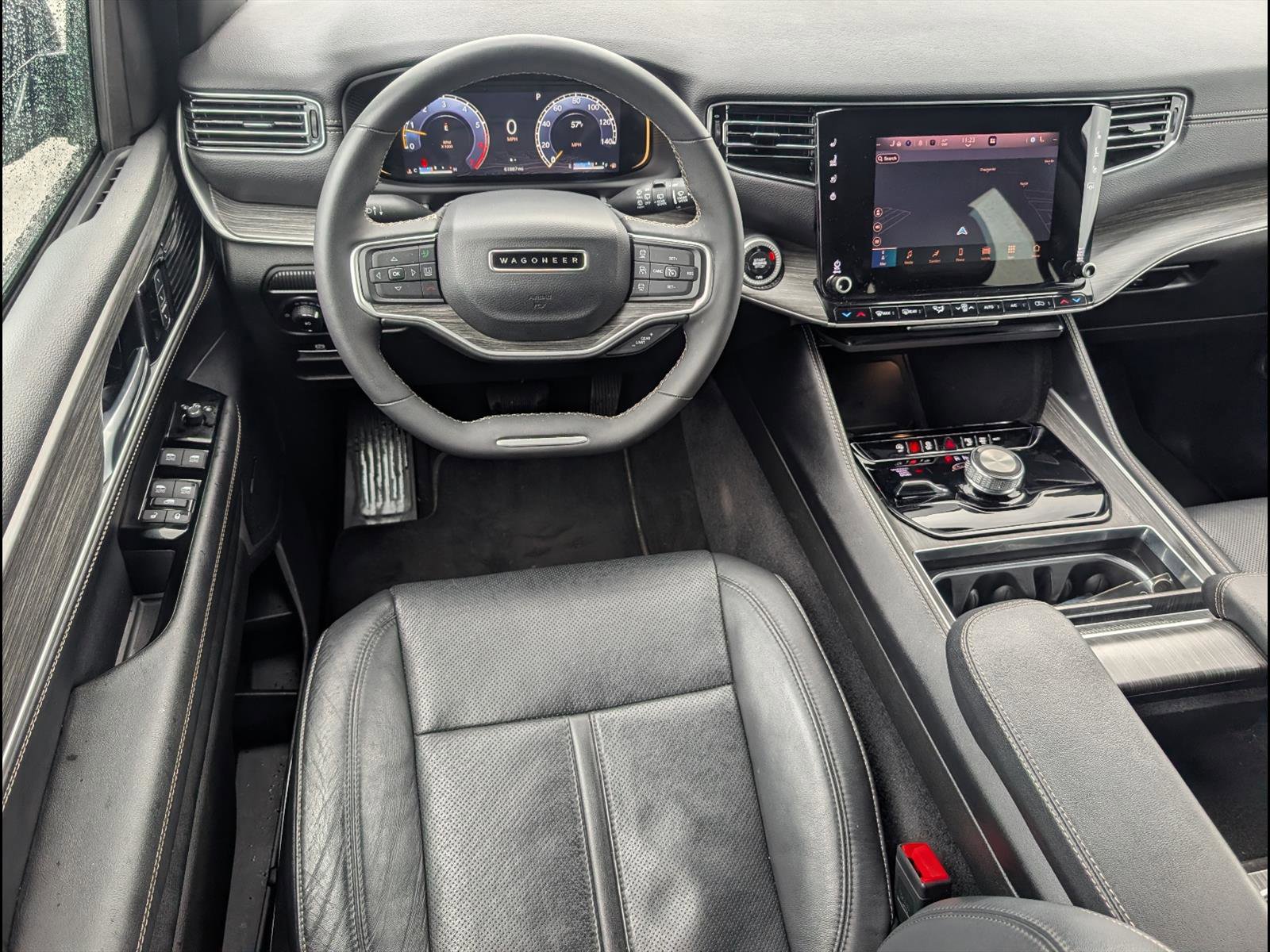 Used 2024 Jeep Wagoneer Series II image 10