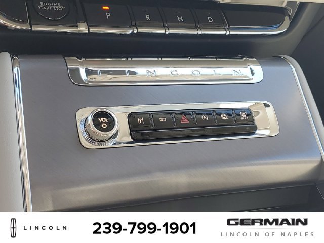 New 2026 Lincoln Aviator AWD image 30