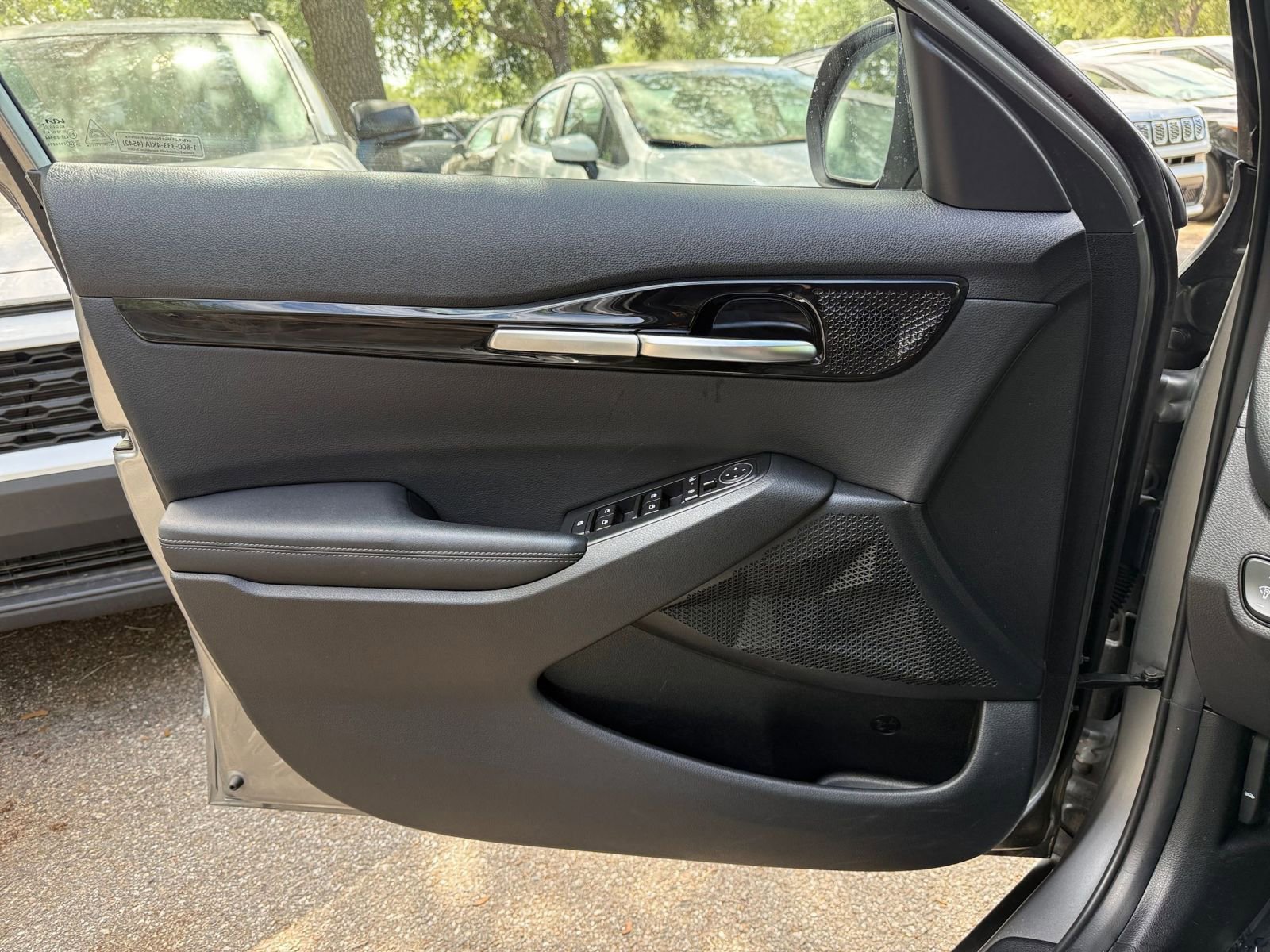 Used 2025 Kia Seltos S image 18